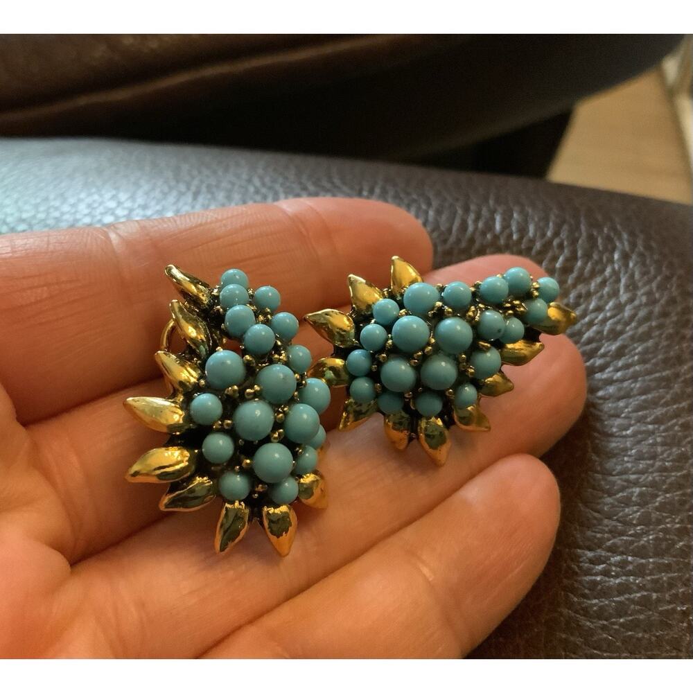 Antique Turquoise Gold Earrings Flower Museum VTG Revival Leaf Botanical Cluster - Picture 5 of 6